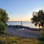 Marina Seahouse Brina *