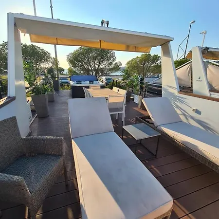 Marina Seahouse Brina * בפורטורוז