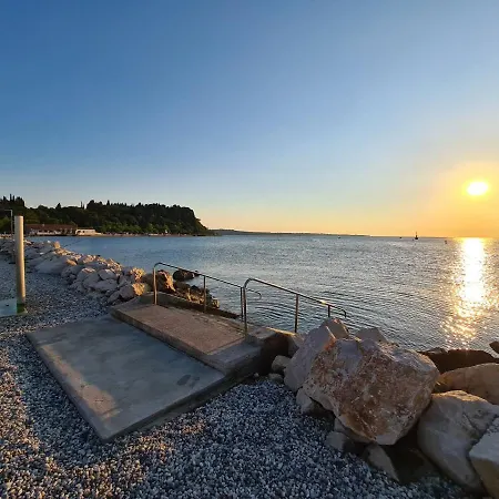 Holiday home Marina Seahouse Brina