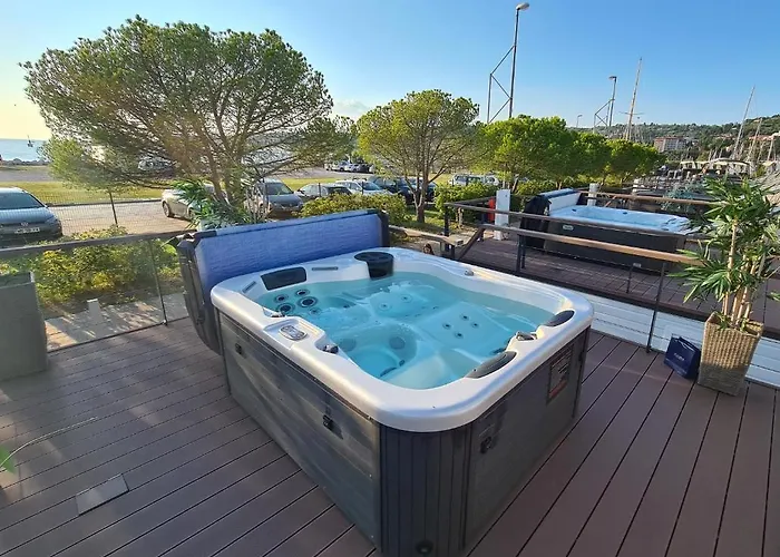 Σπίτι διακοπών Marina Seahouse Brina *