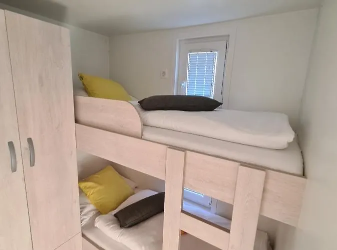 Marina Seahouse Brina * Порторож