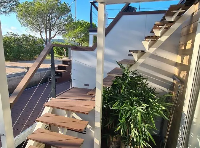 Дом отдыха Marina Seahouse Brina Порторож